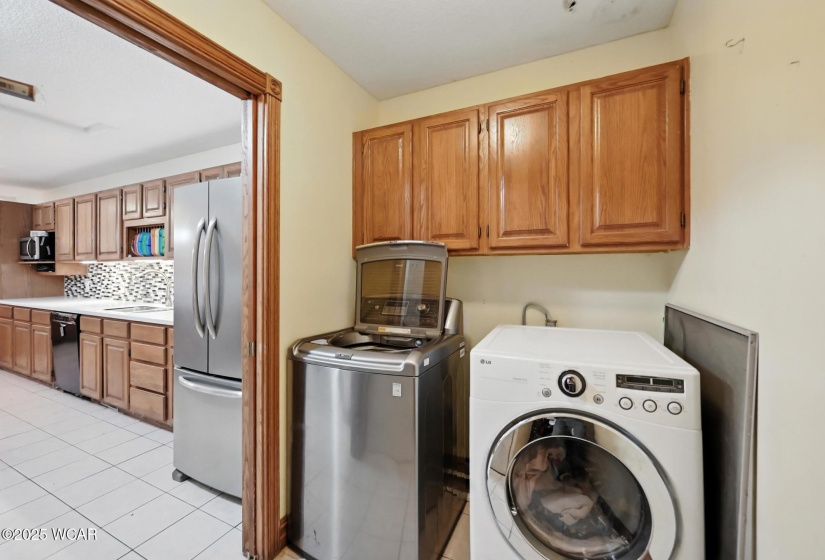 11885 County Road 12, Rawson, Ohio, 3 Bedrooms Bedrooms, ,2 BathroomsBathrooms,Residential,For Sale,County Road 12,307572