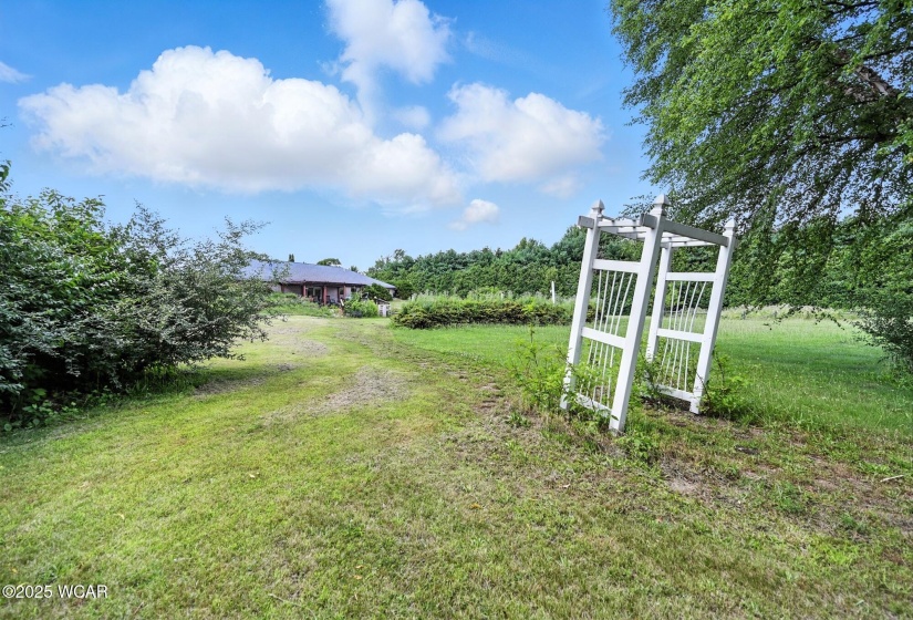 11885 County Road 12, Rawson, Ohio, 3 Bedrooms Bedrooms, ,2 BathroomsBathrooms,Residential,For Sale,County Road 12,307572