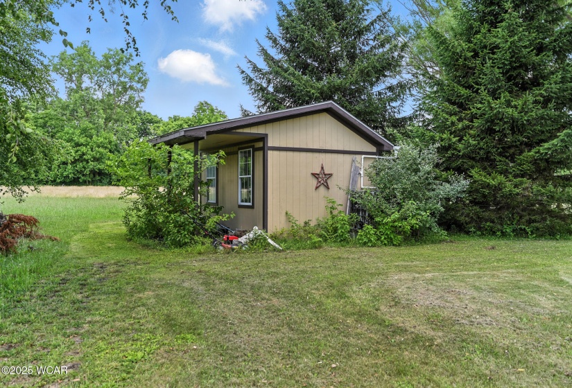 11885 County Road 12, Rawson, Ohio, 3 Bedrooms Bedrooms, ,2 BathroomsBathrooms,Residential,For Sale,County Road 12,307572