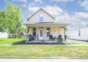 208 Main Street, Belle Center, Ohio 43310, 3 Bedrooms Bedrooms, ,1 BathroomBathrooms,Residential,For Sale,Main,1039829
