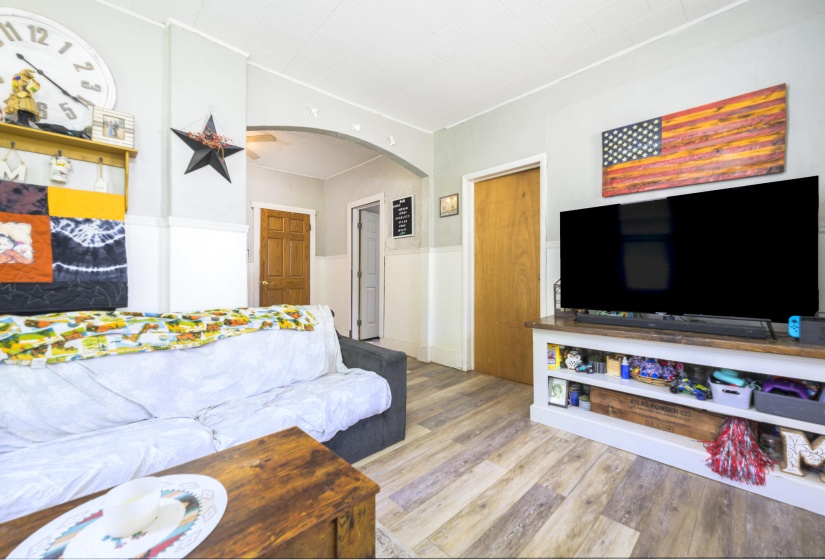 208 E Main-2