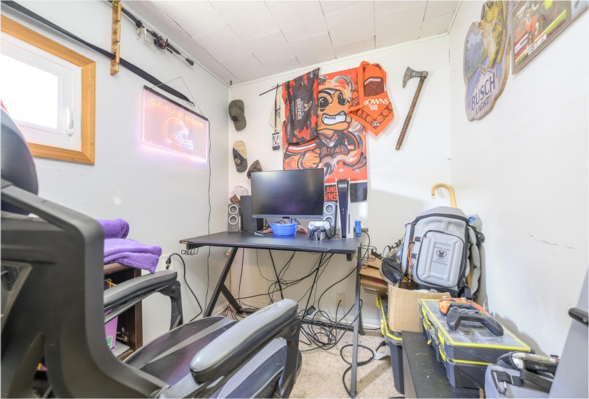 208 E Main-6