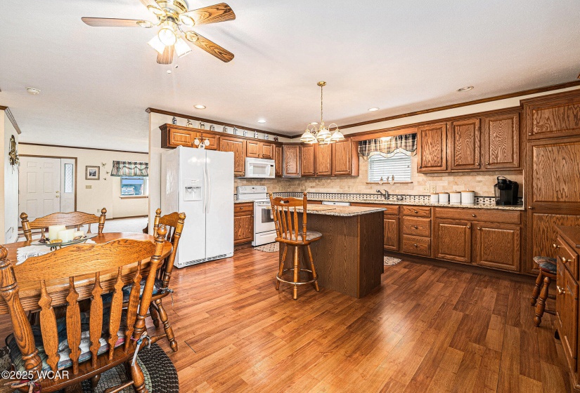354 Stone Hedge Lane, Kenton, Ohio, 3 Bedrooms Bedrooms, ,2 BathroomsBathrooms,Residential,For Sale,Stone Hedge,307503