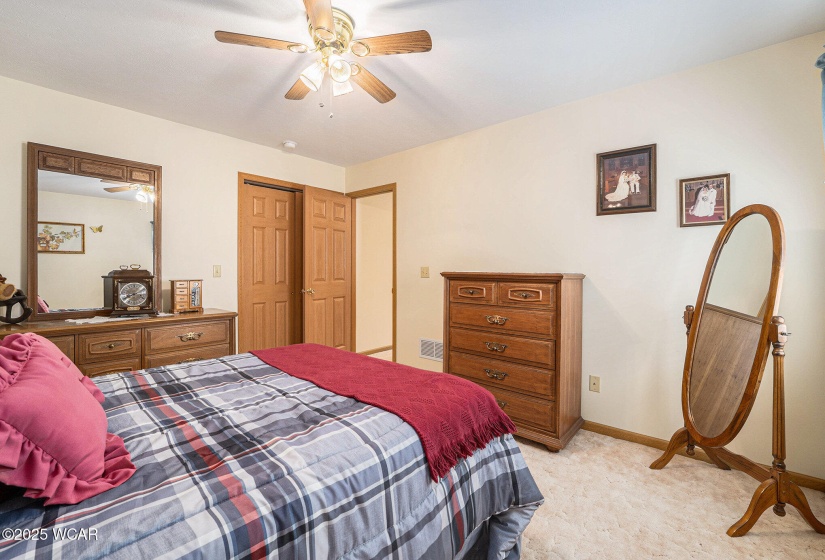 354 Stone Hedge Lane, Kenton, Ohio, 3 Bedrooms Bedrooms, ,2 BathroomsBathrooms,Residential,For Sale,Stone Hedge,307503