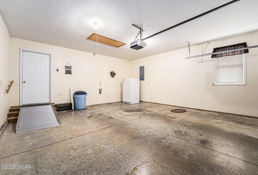 354 Stone Hedge Lane, Kenton, Ohio, 3 Bedrooms Bedrooms, ,2 BathroomsBathrooms,Residential,For Sale,Stone Hedge,307503