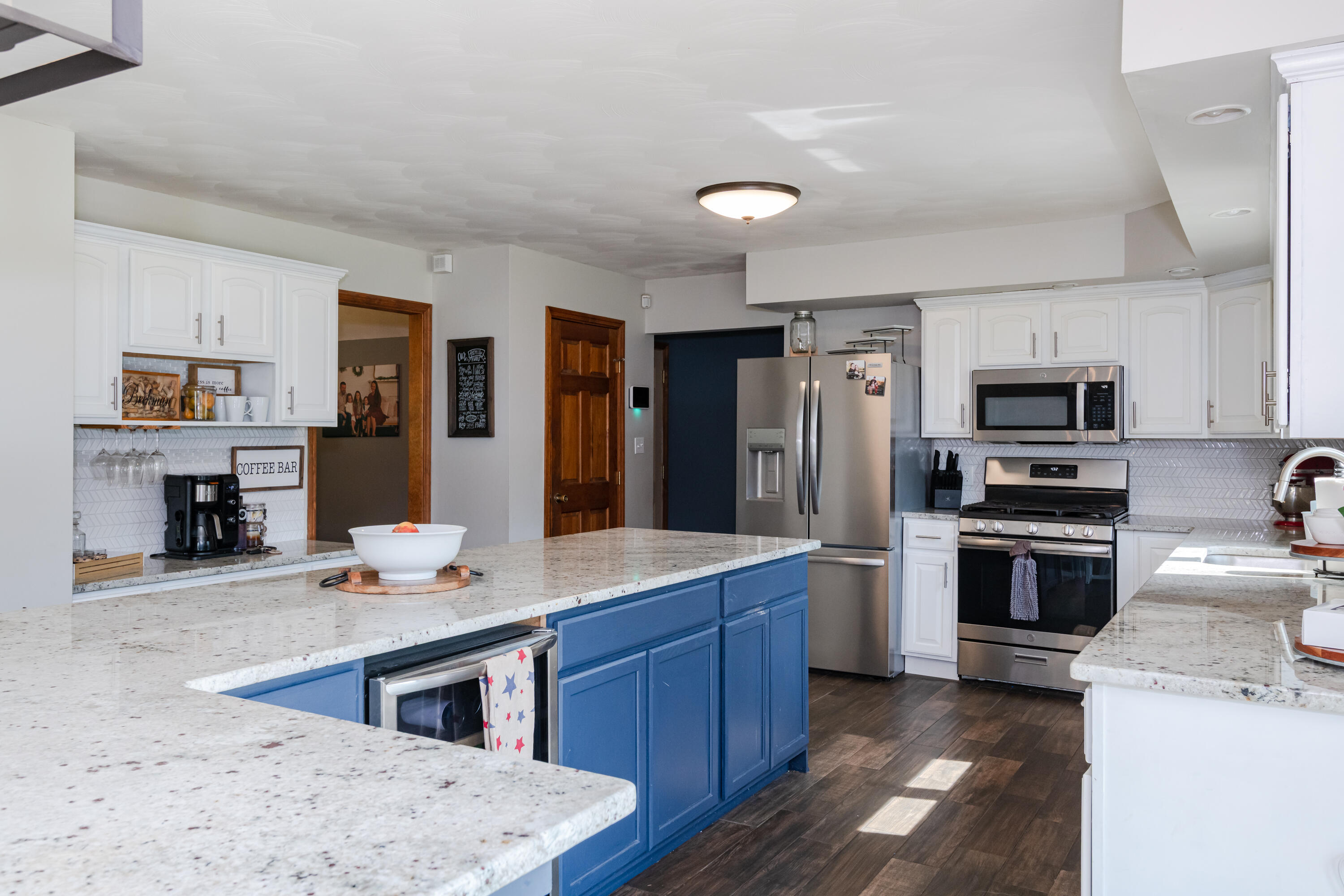 2385 Ashbrook Drive, Springfield, Ohio 45502