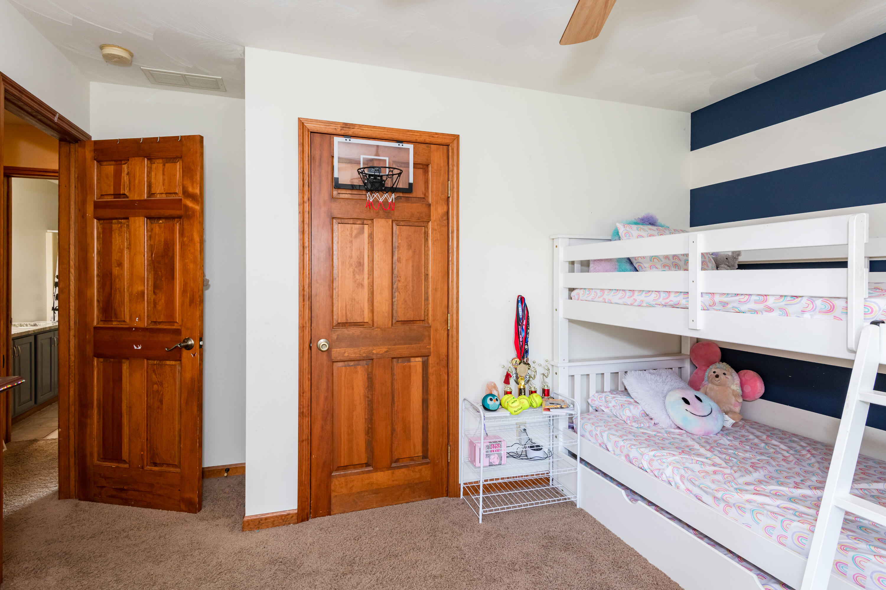 2385 Ashbrook Drive, Springfield, Ohio 45502