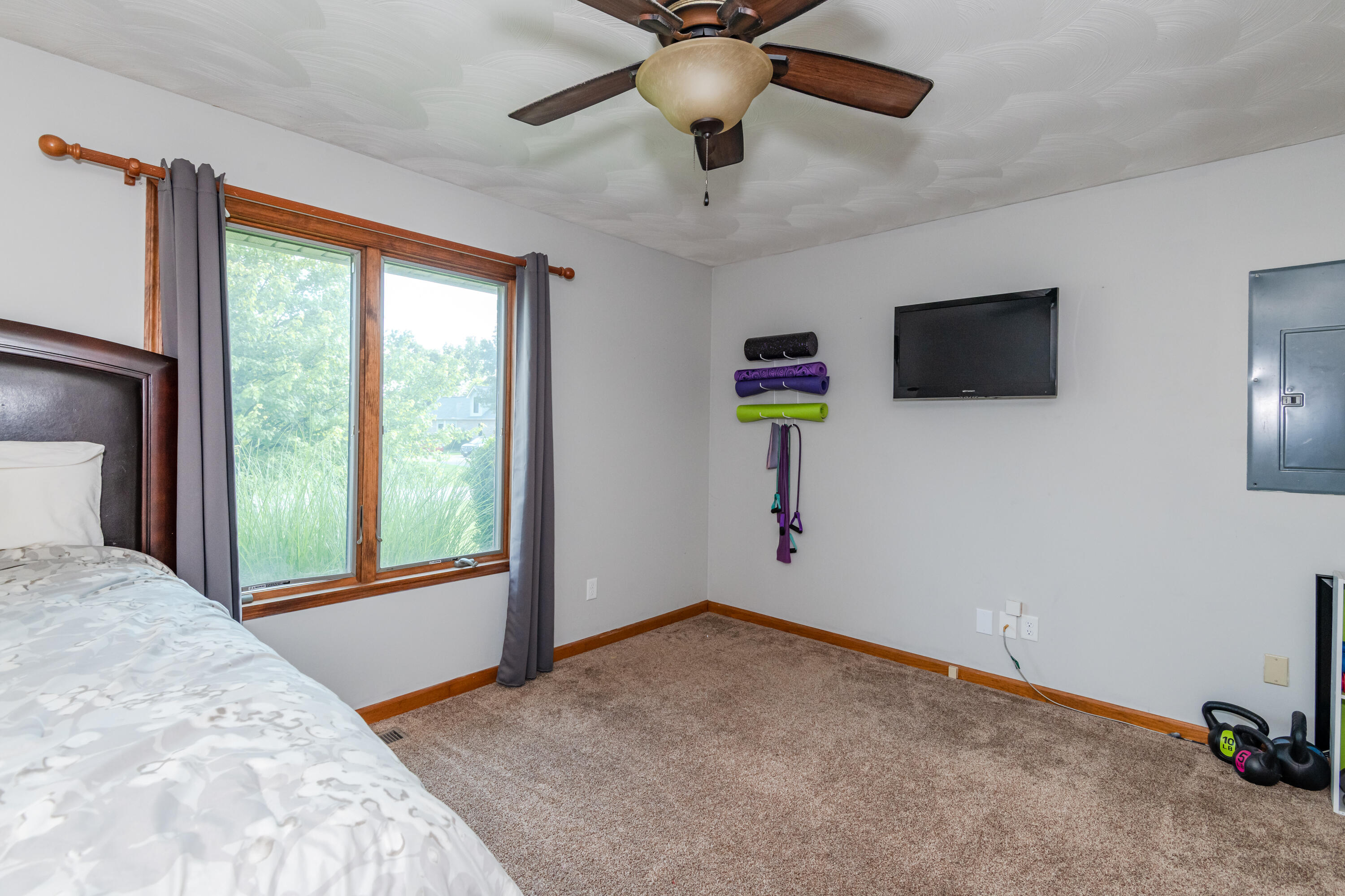 2385 Ashbrook Drive, Springfield, Ohio 45502