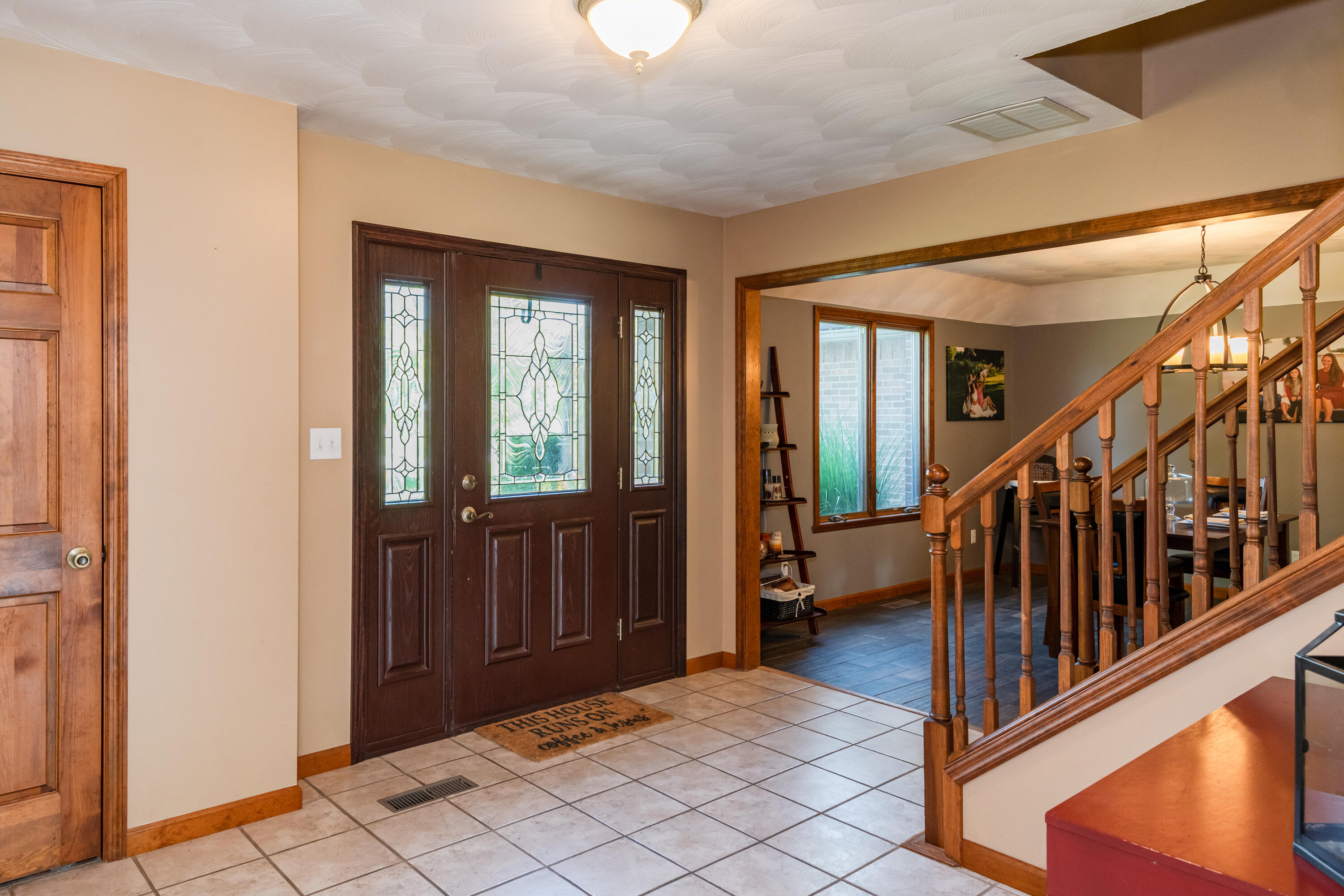 2385 Ashbrook Drive, Springfield, Ohio 45502