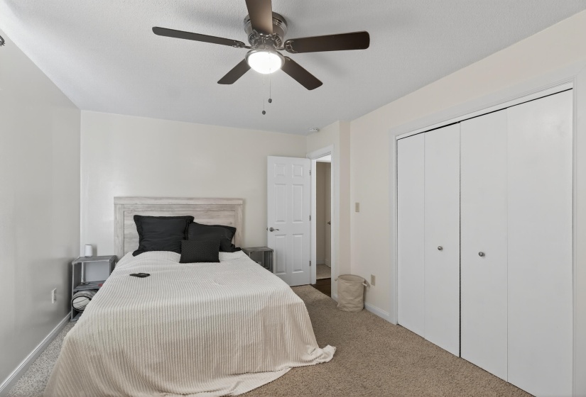1814 Kingsbury Dr, St Marys-24