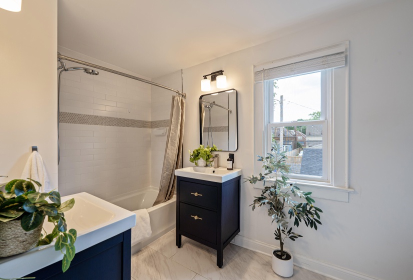 bathroom2