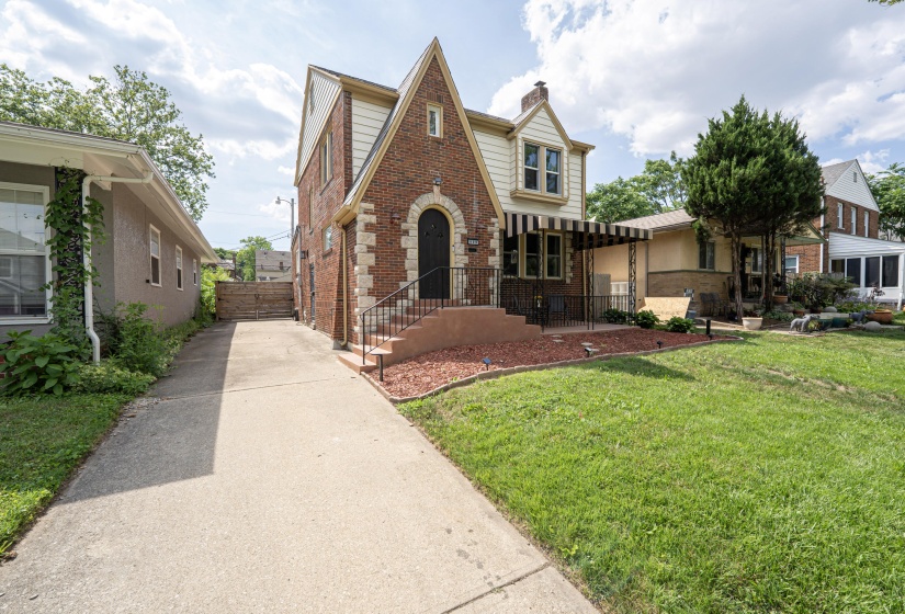 front of house1