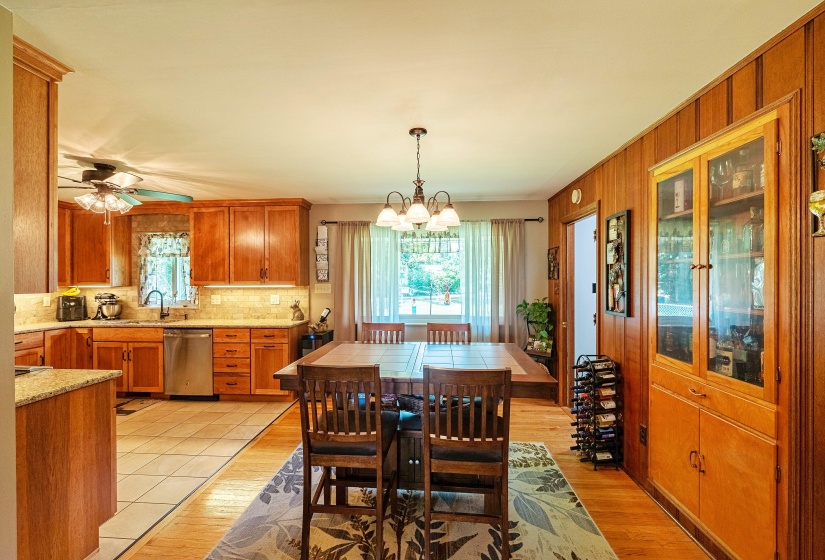 Kitchen 8