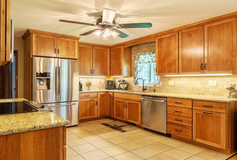 Kitchen 1