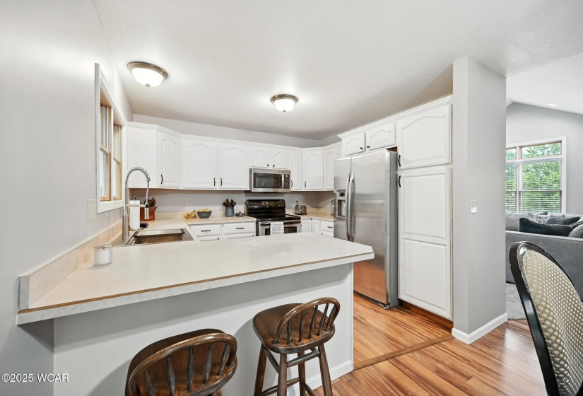 1000 Crystal Meadows Court, Findlay, Ohio, 3 Bedrooms Bedrooms, ,2 BathroomsBathrooms,Residential,For Sale,Crystal Meadows,307581