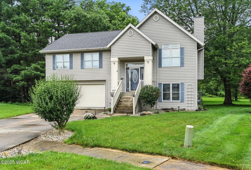 1000 Crystal Meadows Court, Findlay, Ohio, 3 Bedrooms Bedrooms, ,2 BathroomsBathrooms,Residential,For Sale,Crystal Meadows,307581
