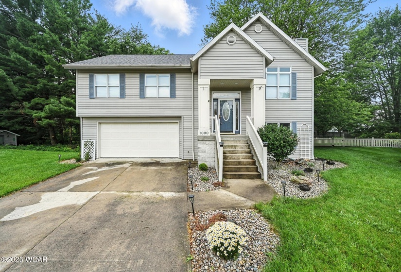 1000 Crystal Meadows Court, Findlay, Ohio, 3 Bedrooms Bedrooms, ,2 BathroomsBathrooms,Residential,For Sale,Crystal Meadows,307581