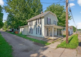 215-217 Pindar Street, Urbana, Ohio 43078, 3 Bedrooms Bedrooms, ,2 BathroomsBathrooms,Multi Family,For Sale,Pindar,1039851