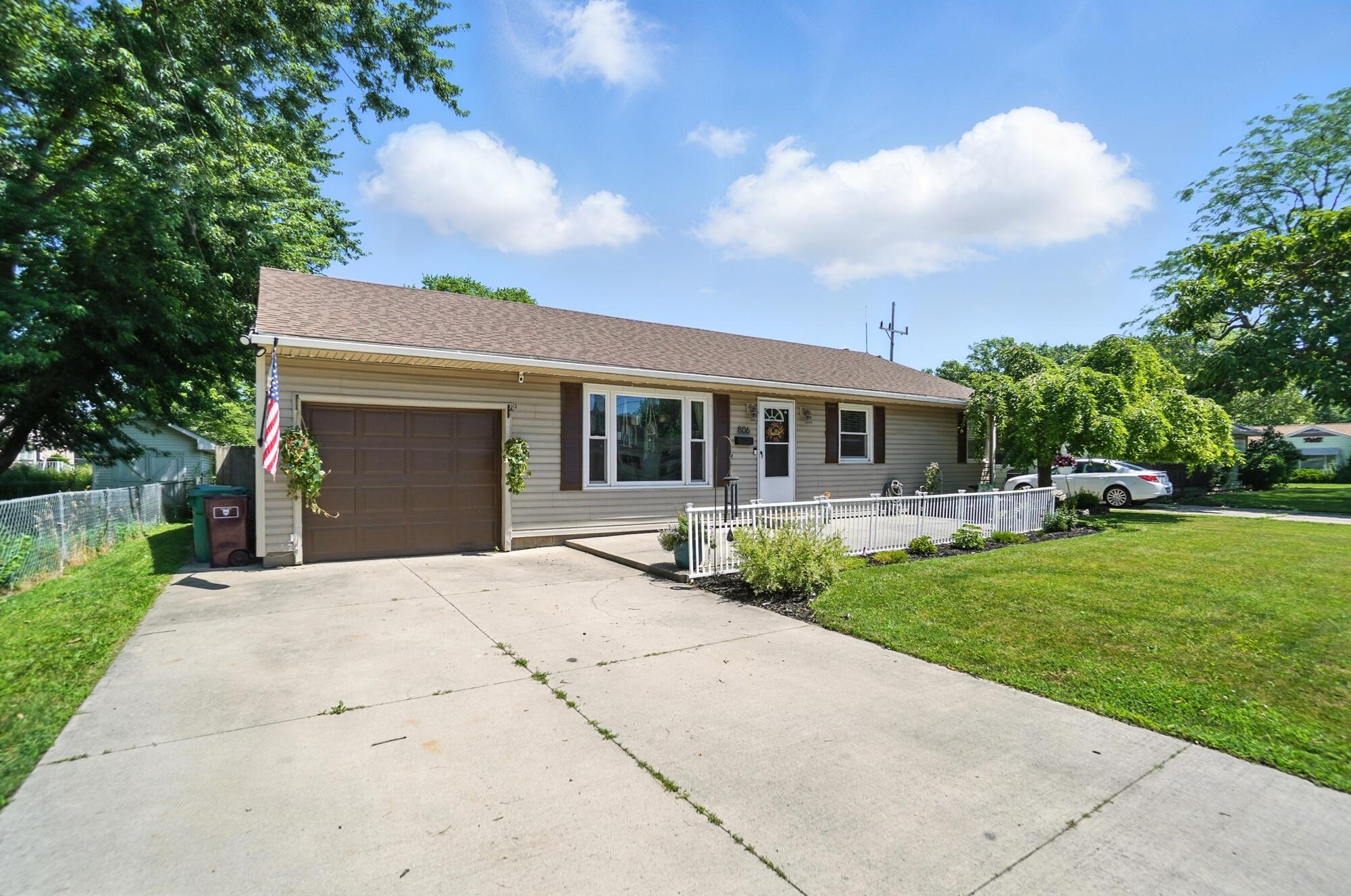 806 Tremont Avenue, Lima, Ohio 45801