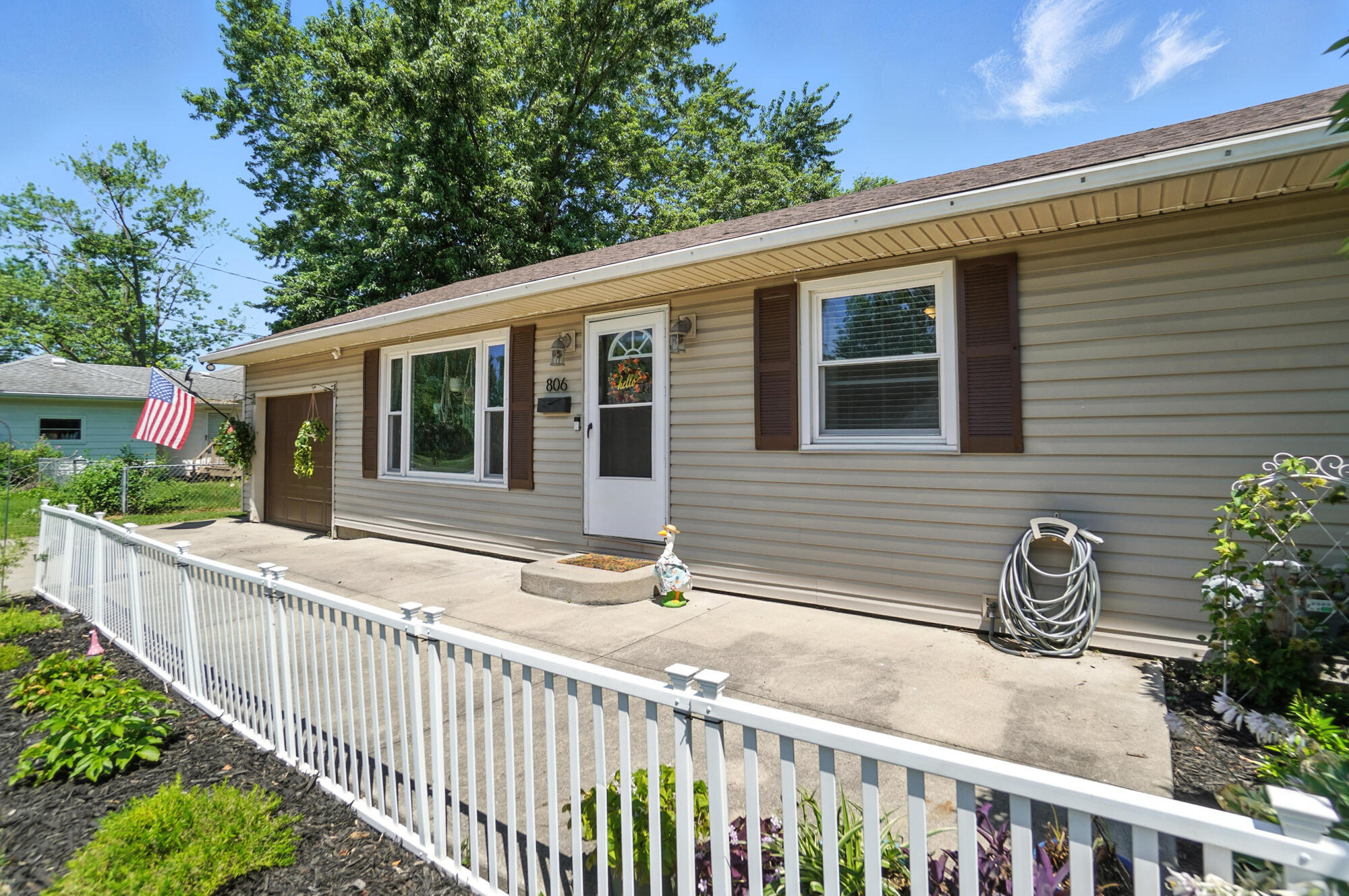 806 Tremont Avenue, Lima, Ohio 45801
