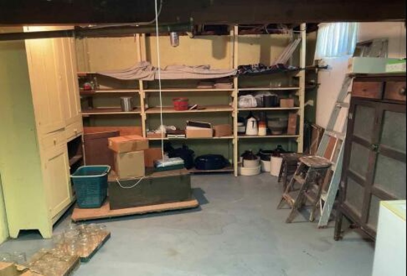 basement