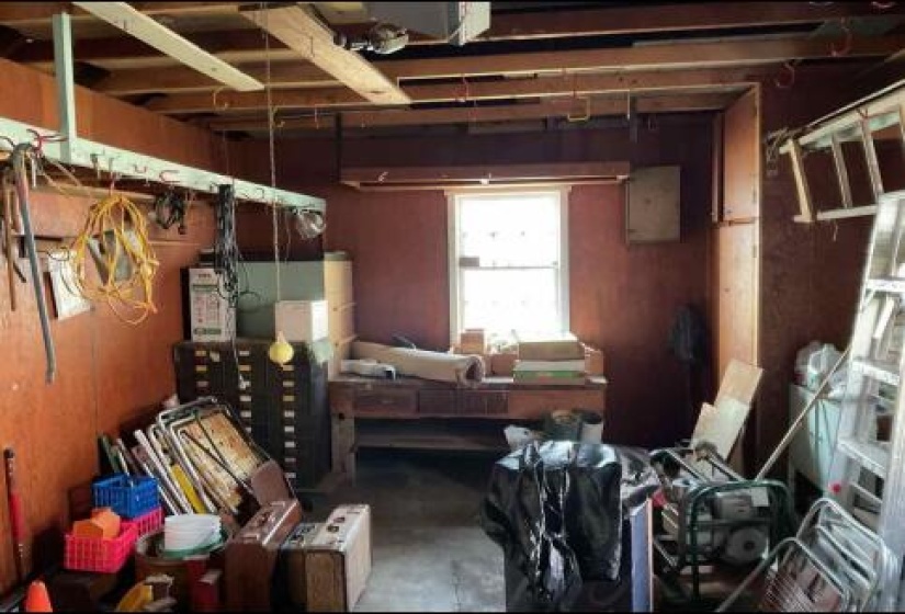 garage