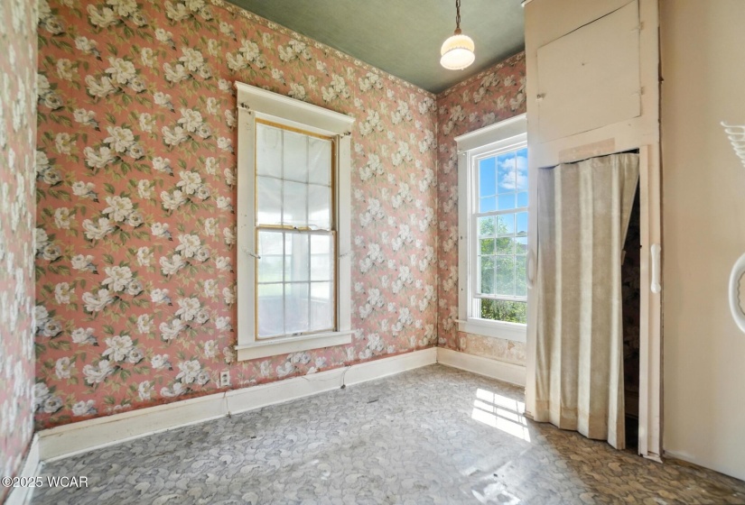 408 Benton Street, Wapakoneta, Ohio, 2 Bedrooms Bedrooms, ,1 BathroomBathrooms,Residential,For Sale,Benton,307512
