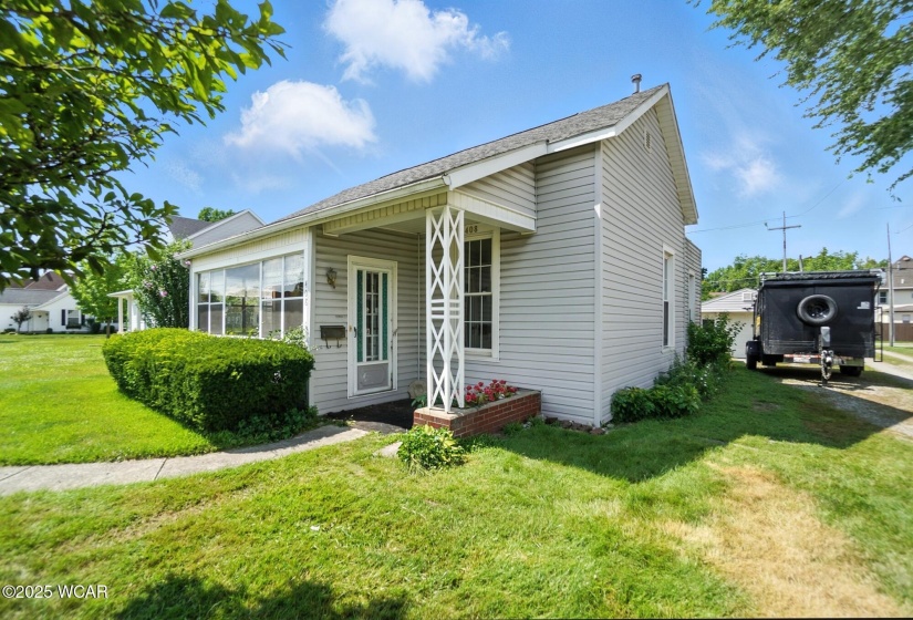 408 Benton Street, Wapakoneta, Ohio, 2 Bedrooms Bedrooms, ,1 BathroomBathrooms,Residential,For Sale,Benton,307512