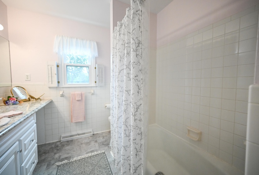 Upstairs full bath #1