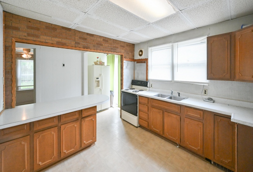 Apartment Kitchen