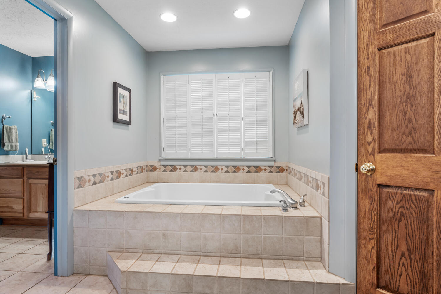 2550 Vista Ridge Drive, Troy, Ohio 45373