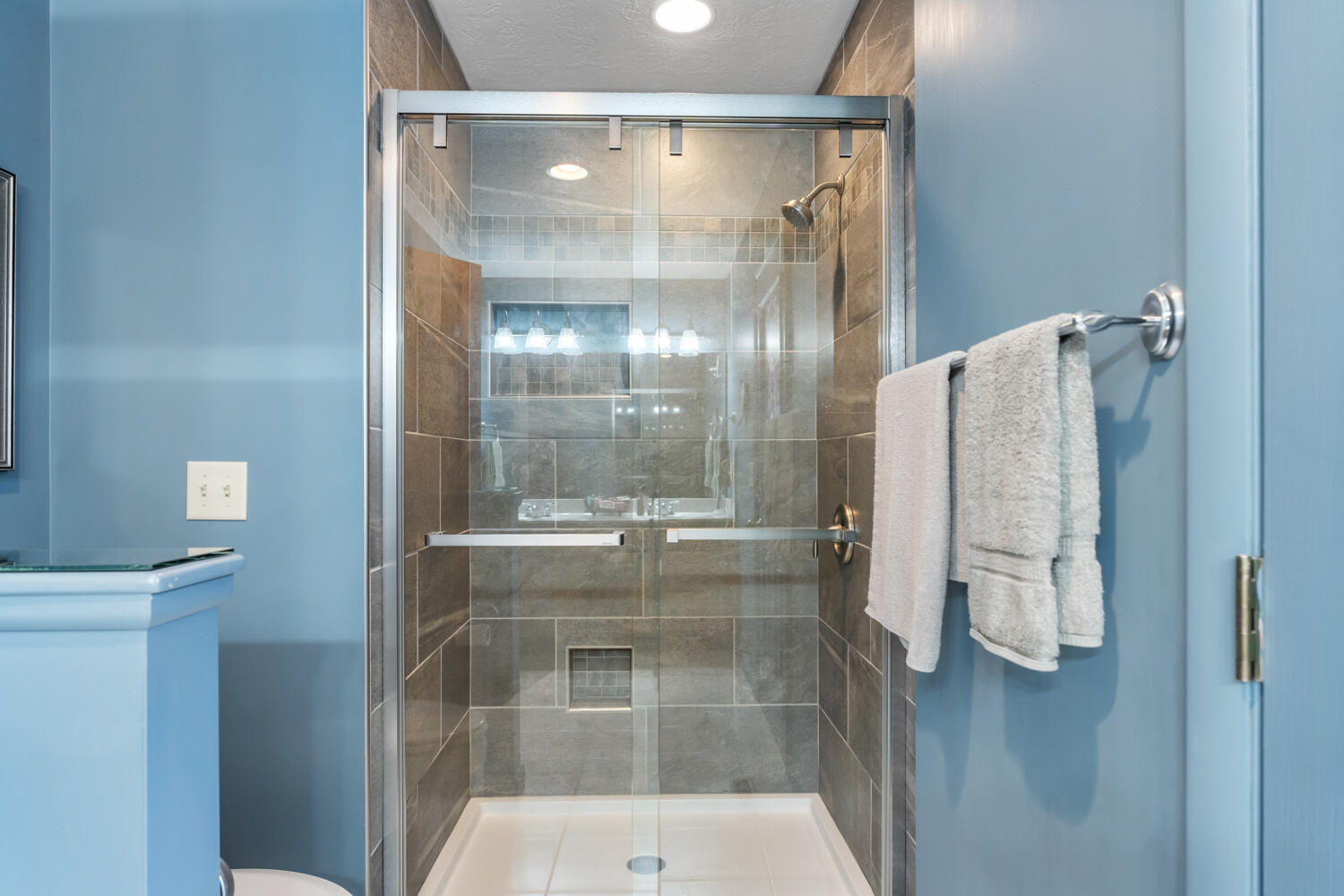2550 Vista Ridge Drive, Troy, Ohio 45373