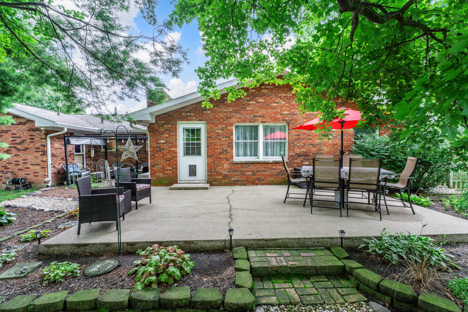 2550 Vista Ridge Drive, Troy, Ohio 45373