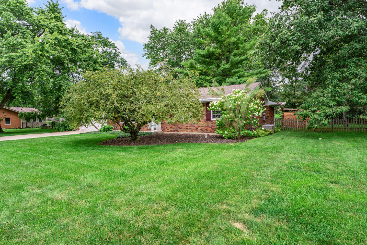2550 Vista Ridge Drive, Troy, Ohio 45373