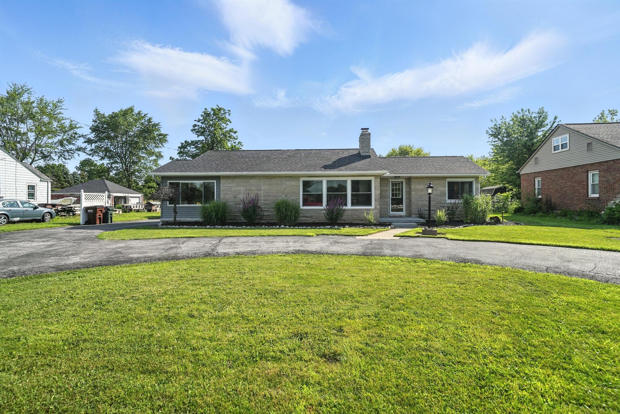 628 State Route 571, Union City, Ohio 45390