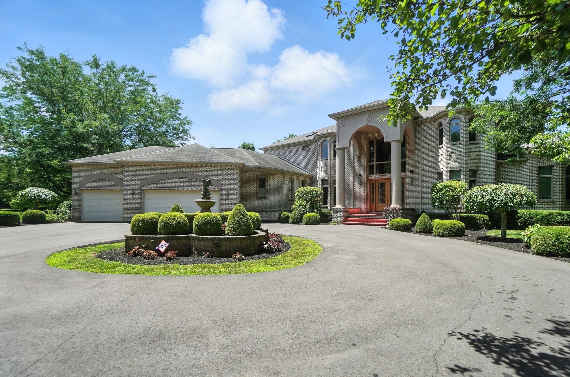 2655 Ballydoyle Drive, Springfield, Ohio 45503