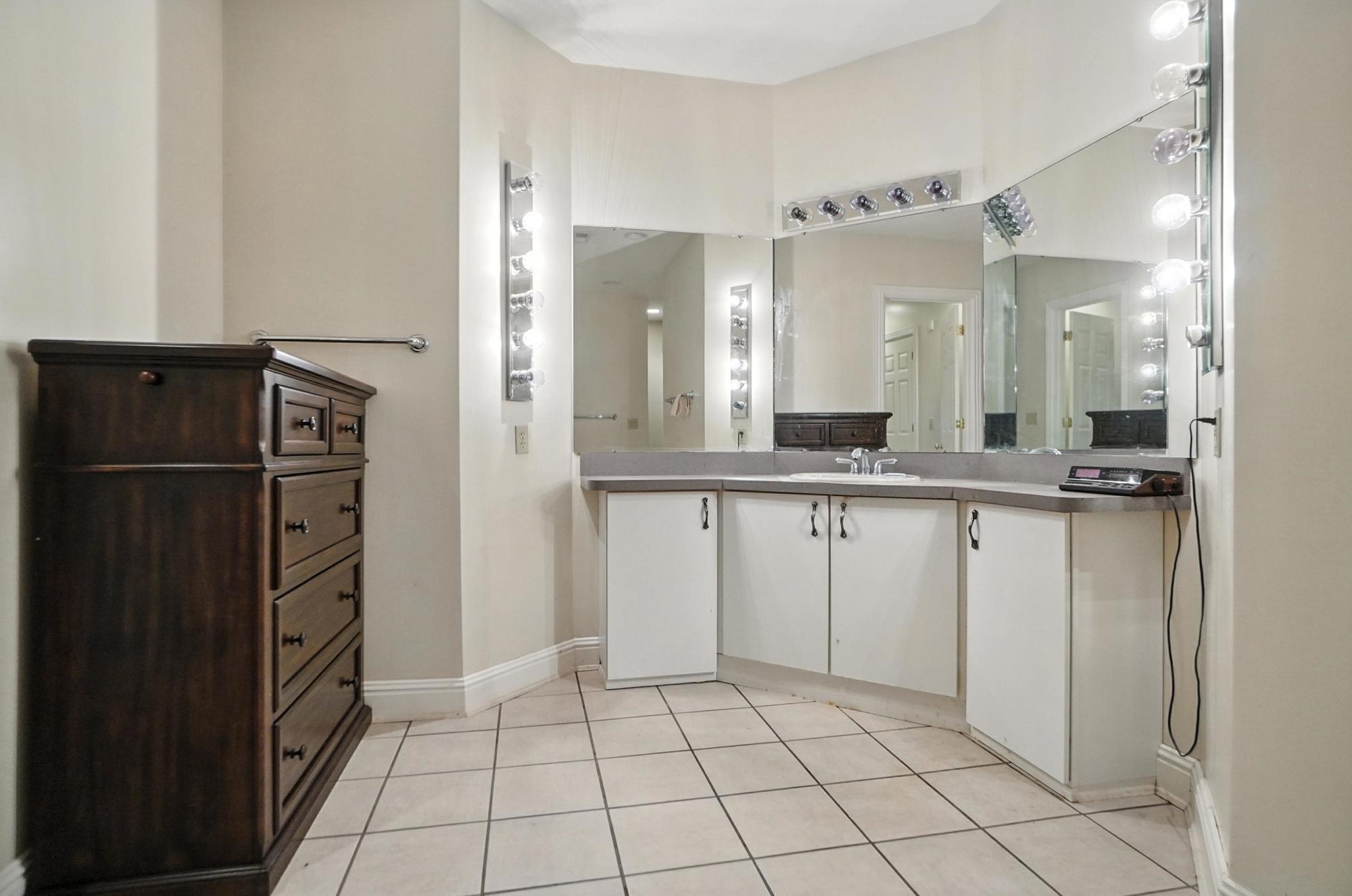 2655 Ballydoyle Drive, Springfield, Ohio 45503
