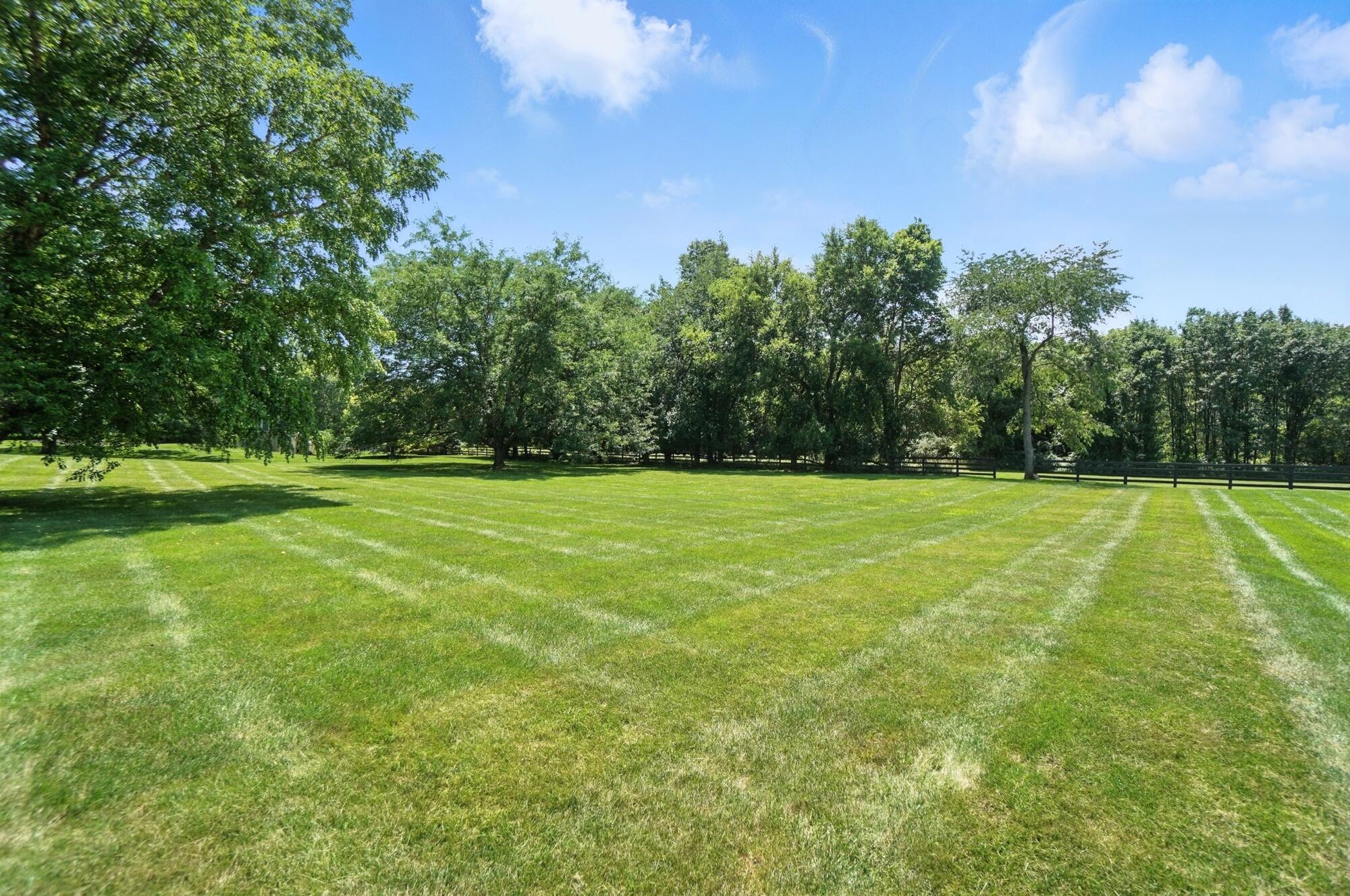 2655 Ballydoyle Drive, Springfield, Ohio 45503