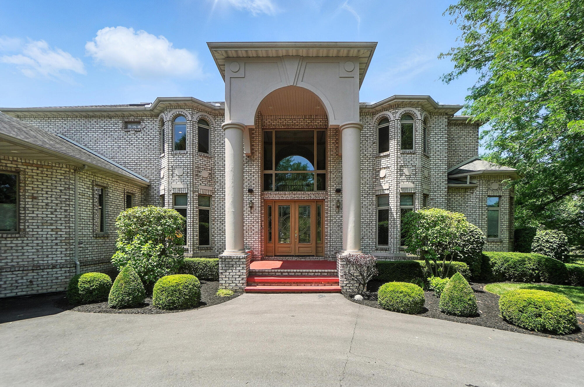 2655 Ballydoyle Drive, Springfield, Ohio 45503