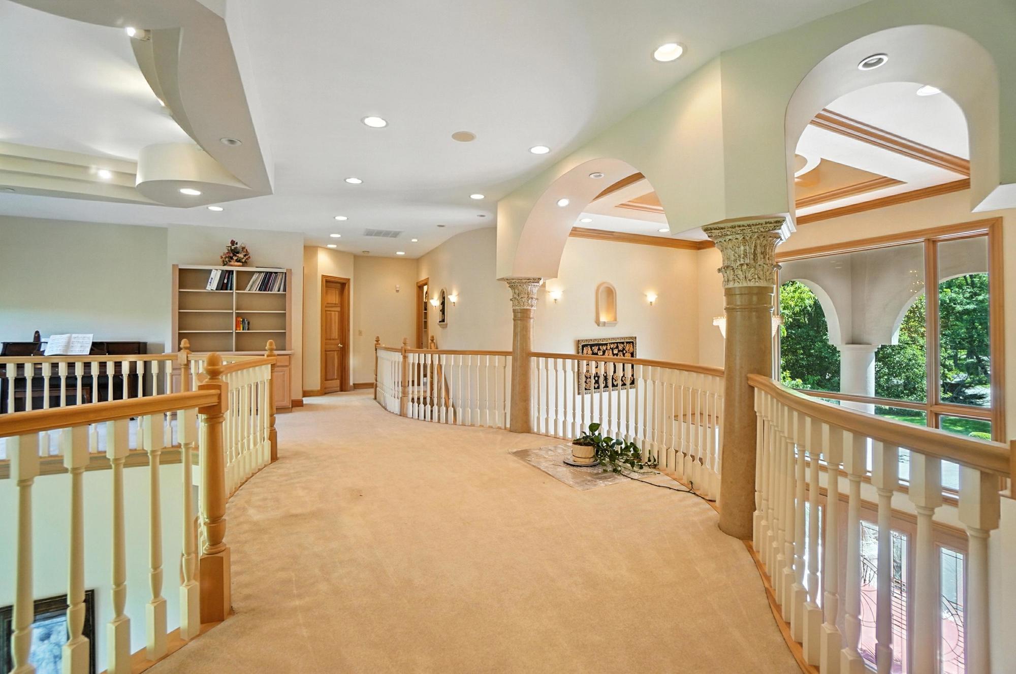 2655 Ballydoyle Drive, Springfield, Ohio 45503