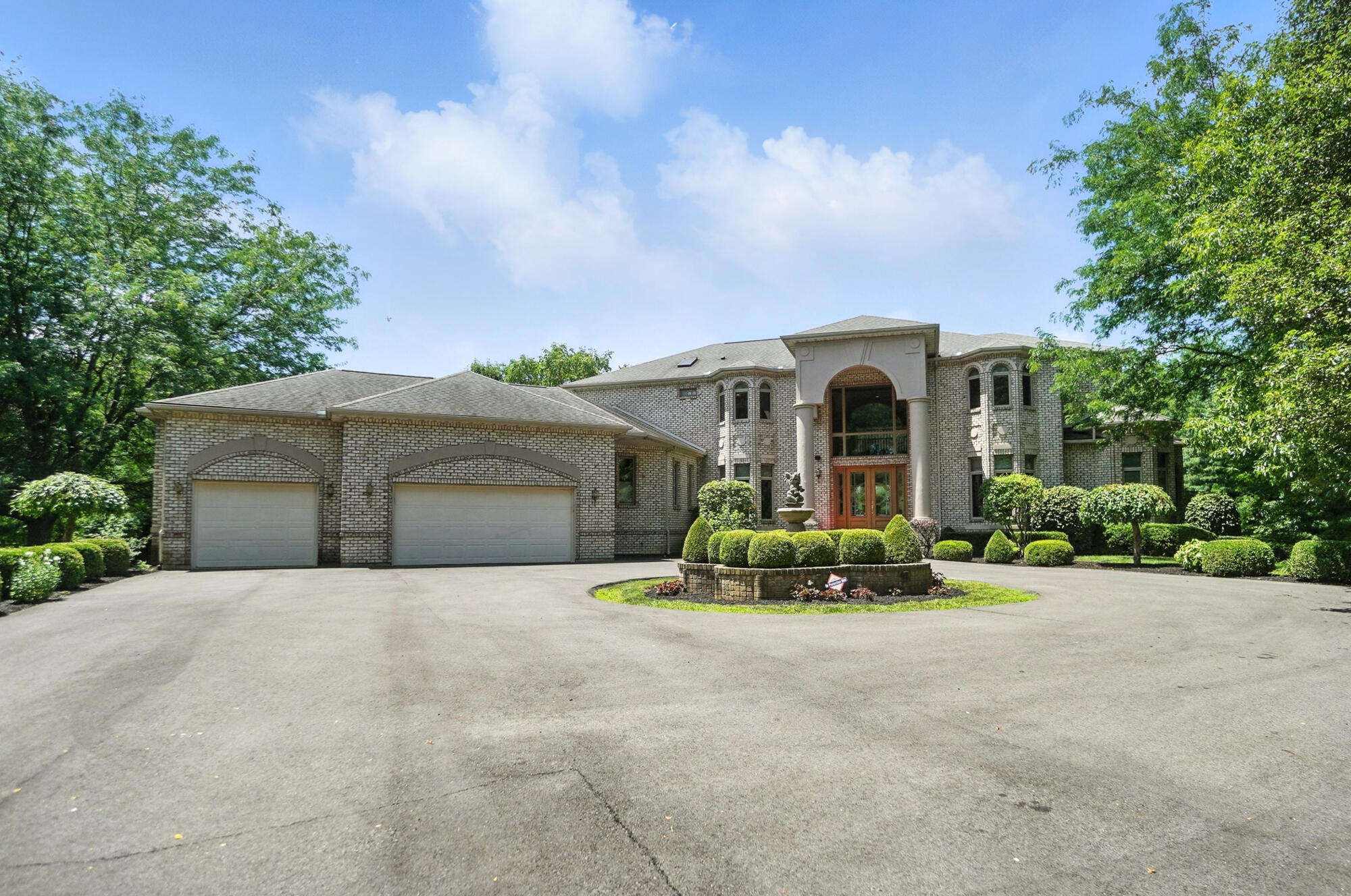 2655 Ballydoyle Drive, Springfield, Ohio 45503