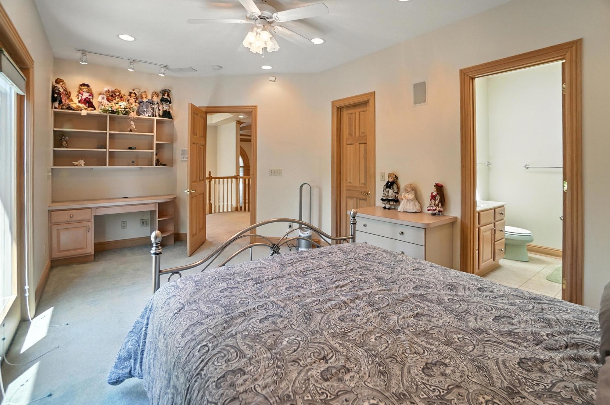 2655 Ballydoyle Drive, Springfield, Ohio 45503