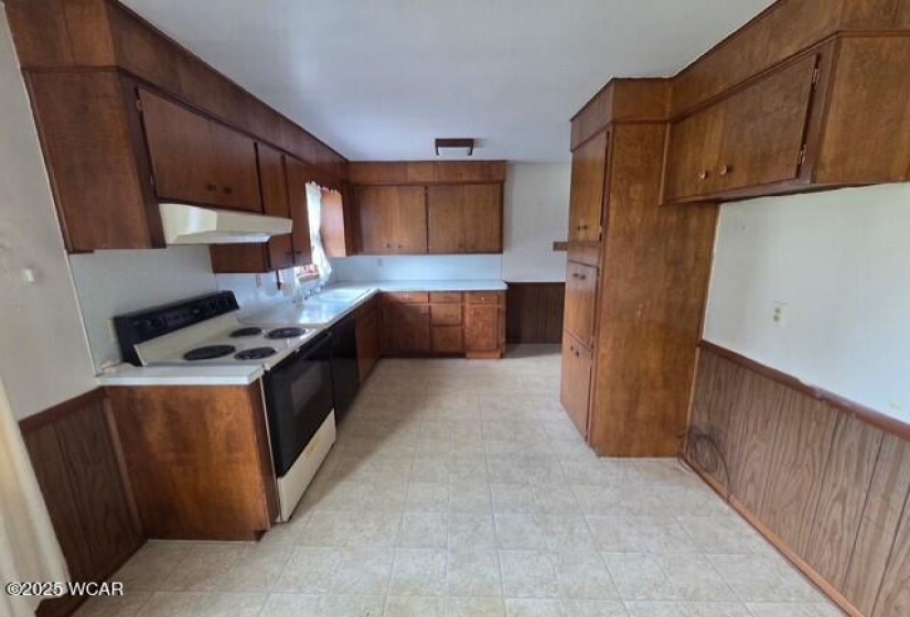 704 Defiance Street, Wapakoneta, Ohio, 3 Bedrooms Bedrooms, ,1 BathroomBathrooms,Residential,For Sale,Defiance,307593