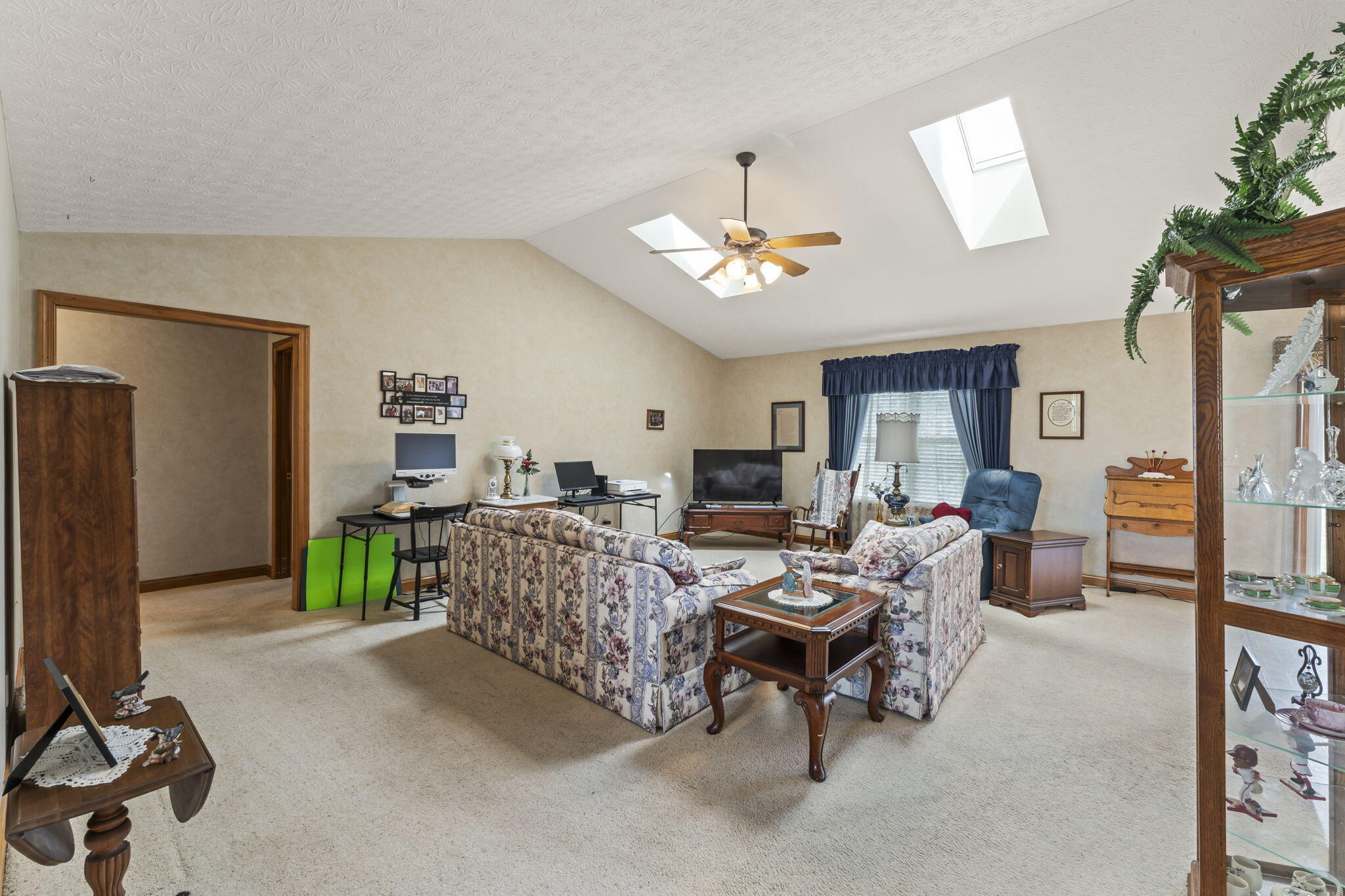 2536 Huntington Drive, Troy, Ohio 45373