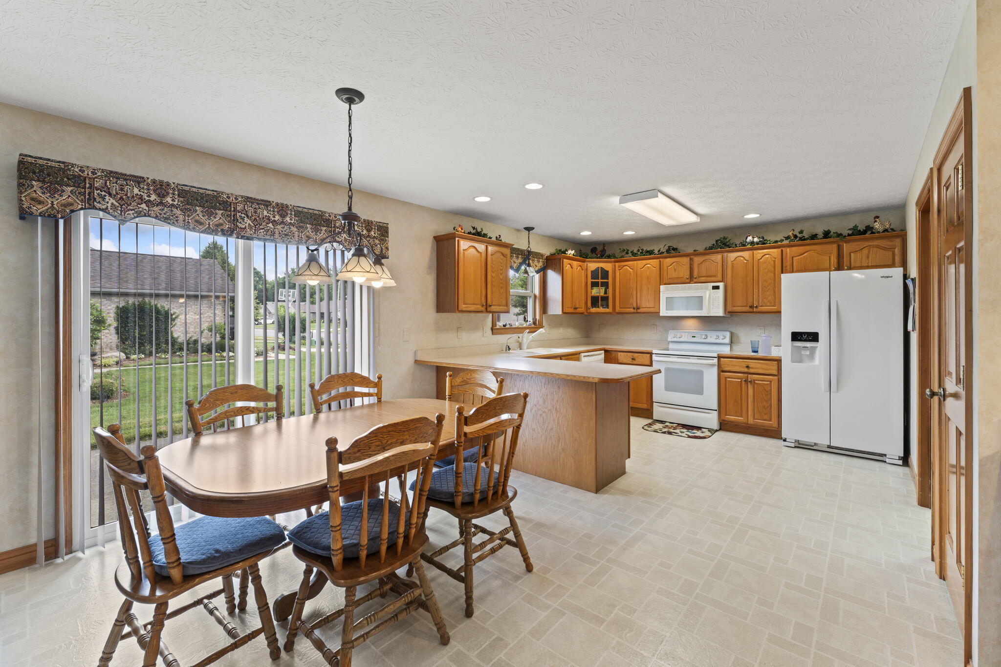 2536 Huntington Drive, Troy, Ohio 45373