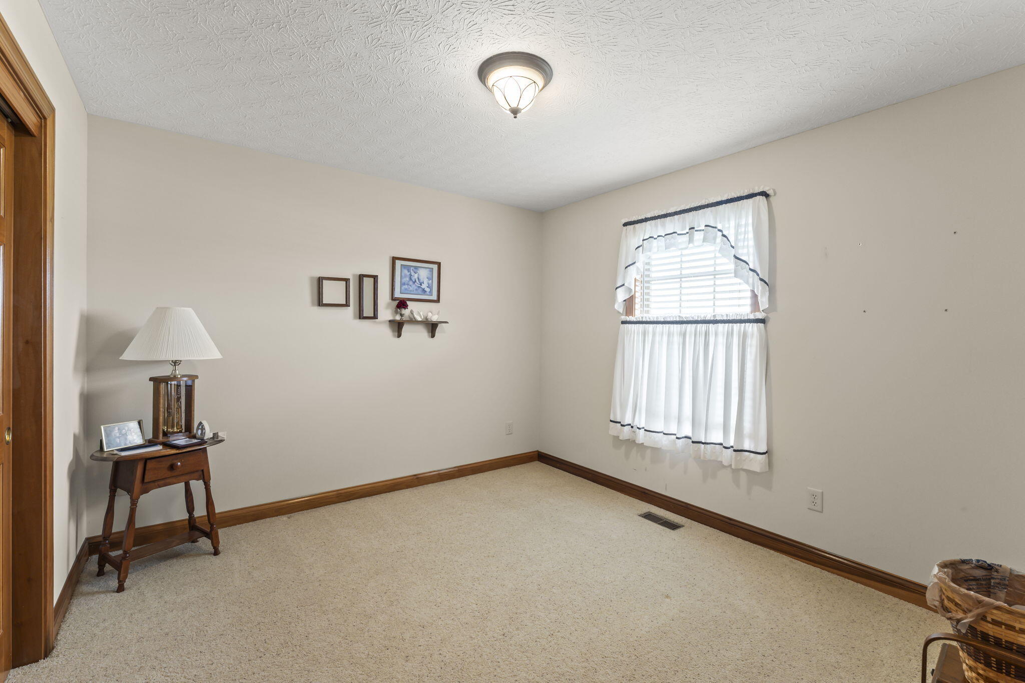 2536 Huntington Drive, Troy, Ohio 45373