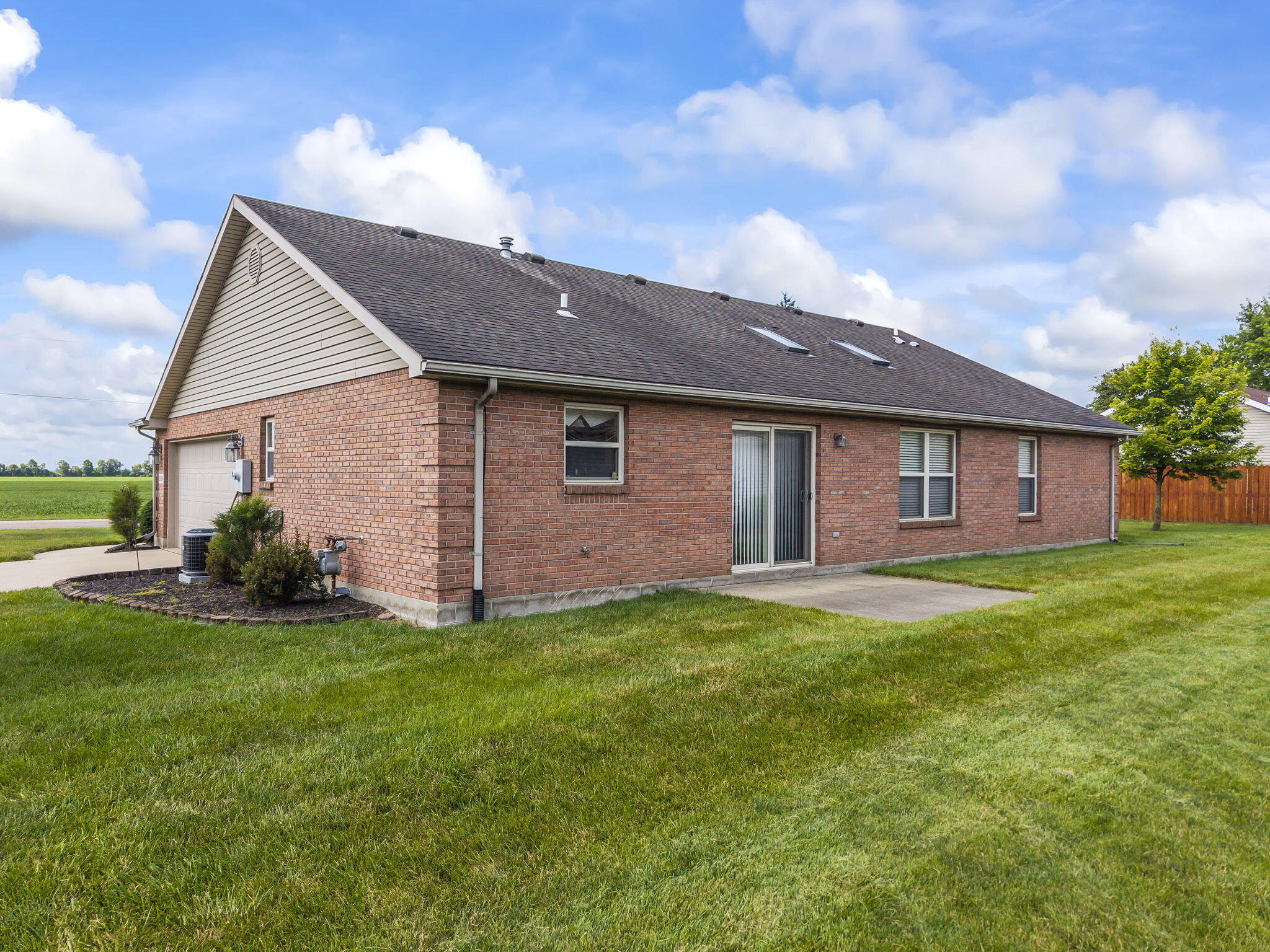 2536 Huntington Drive, Troy, Ohio 45373