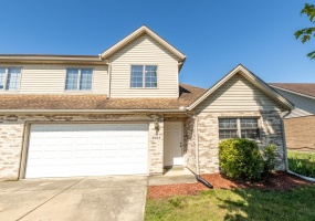 2012 Indian Ridge Drive, Piqua, Ohio 45356, 4 Bedrooms Bedrooms, ,2 BathroomsBathrooms,Residential,For Sale,Indian Ridge,1039884