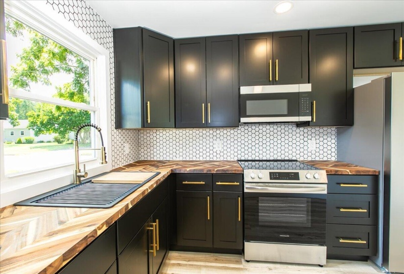 17-Kitchen