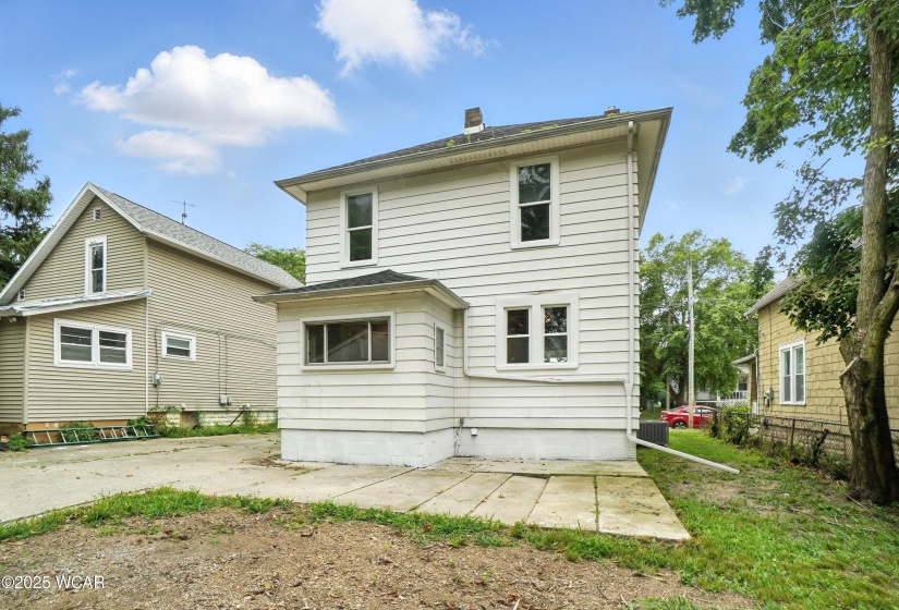 570 Hazel Avenue, Lima, Ohio, 3 Bedrooms Bedrooms, ,2 BathroomsBathrooms,Residential,For Sale,Hazel,307599
